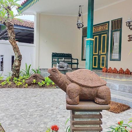 Omah Kura 1 Hotell Yogyakarta Eksteriør bilde